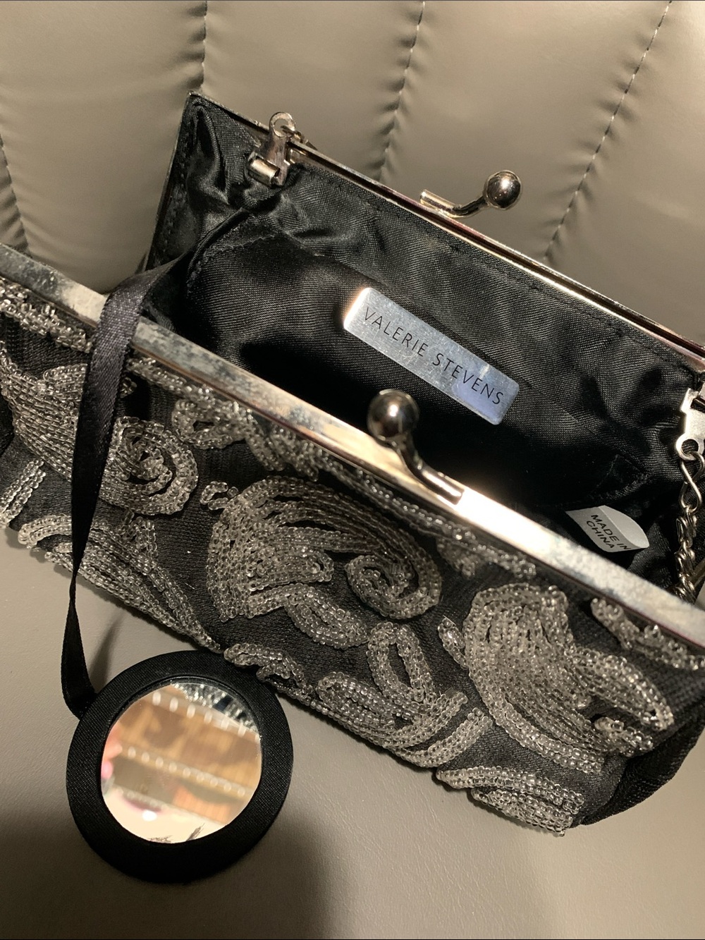 Valerie Stevens Black Beaded Silver Accent Evening Clutch - Picture 6 of 8